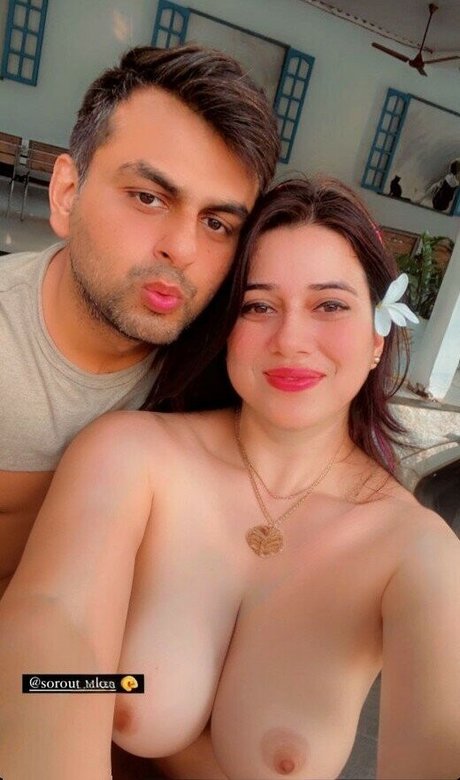 Iwishwithprachi pretty actress photos