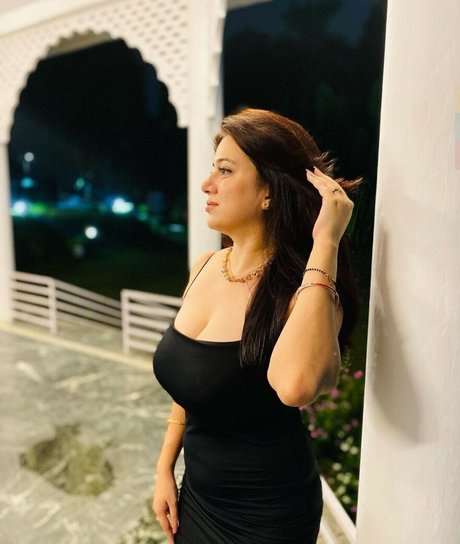 Iwishwithprachi star top images