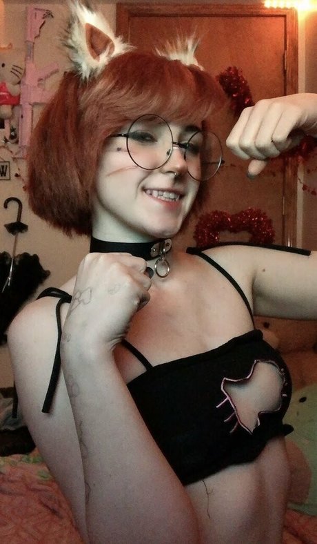 lyraluv xxx model pics