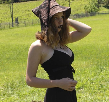 Jade Stone best model pics