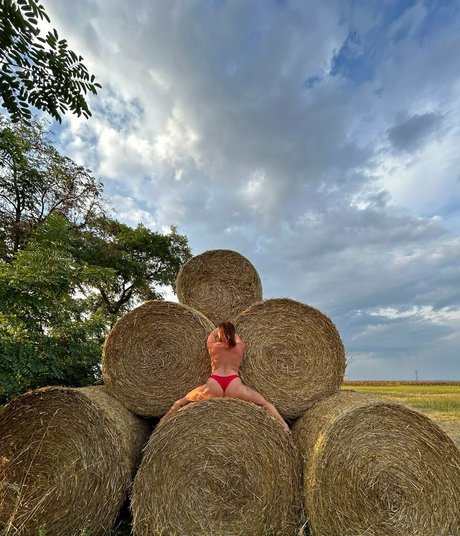 missbrown30 pornstar erotic img