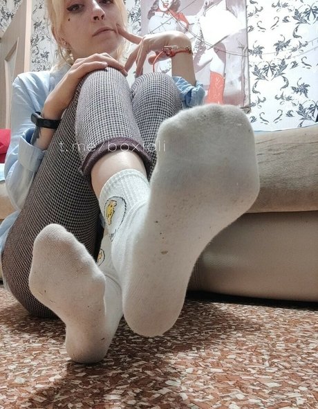 Mia Synaeva model beautiful img