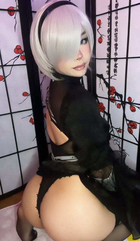 luhvars hot model archive