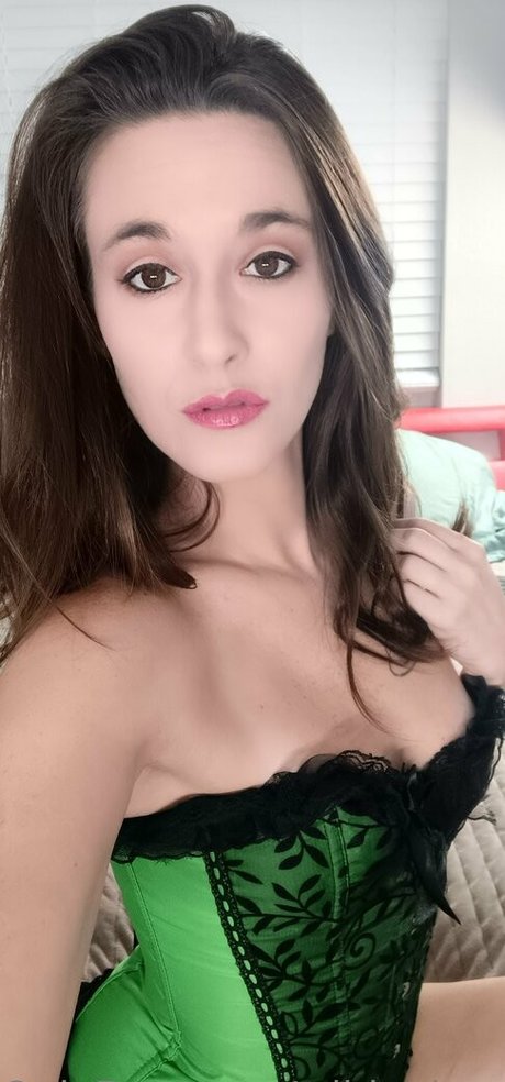 wildunicorninpink star top image