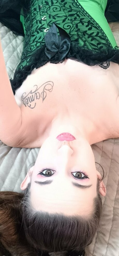 wildunicorninpink nude actress galleries