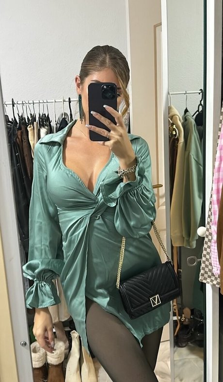 lauramedinarb sex star gallery