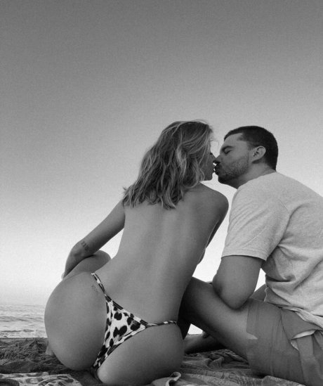 18 year old onlyfans hot sex pic