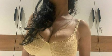 Desiaurora art actress picture