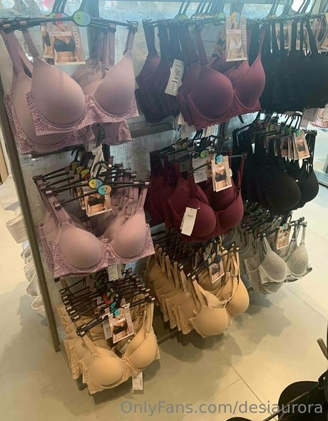 Desiaurora star nude pictures