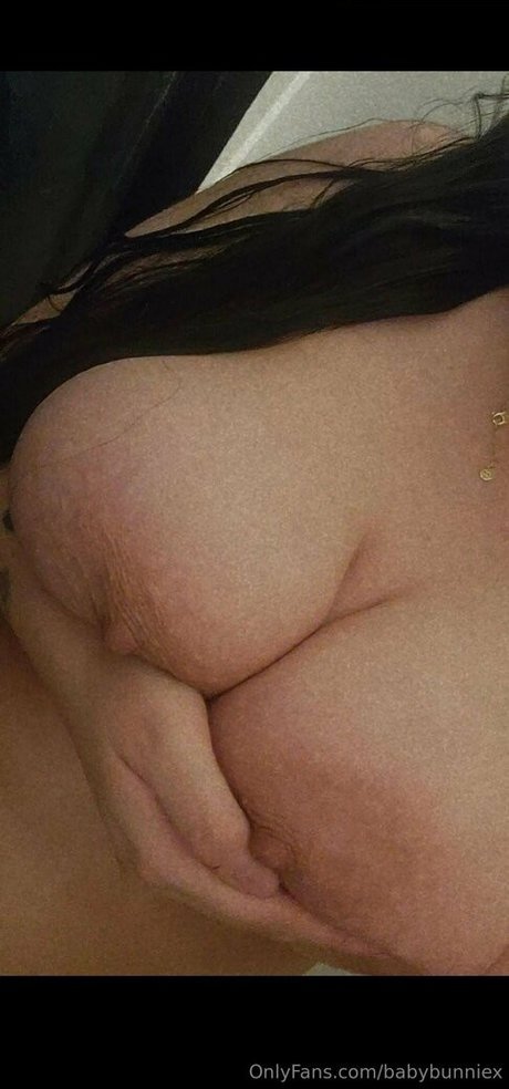 babybunniex pretty model images