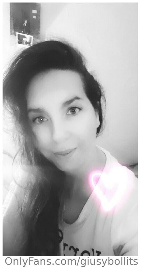 only queen84 pretty model picture