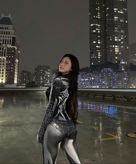 thigh high boots onlyfans hd images