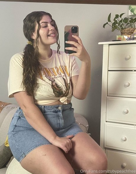 blonde masturbation onlyfans art naked pictures