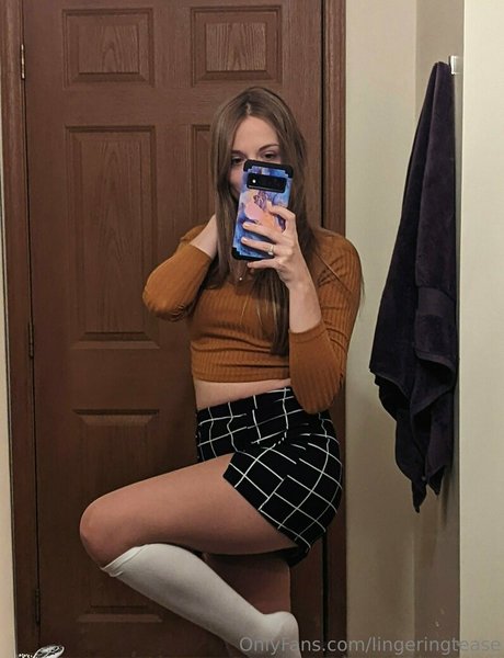 asian top onlyfans sexy nude photo