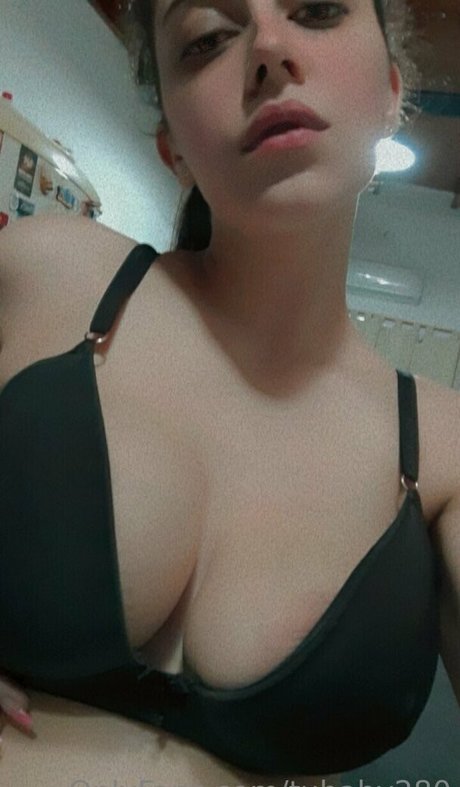 cuckquean onlyfans exclusive pics