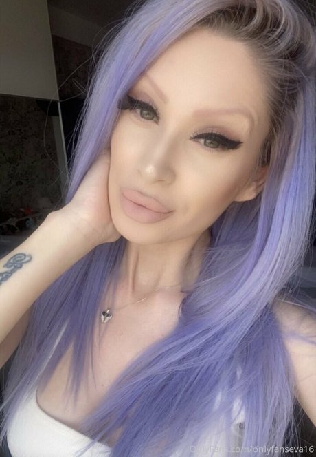 evavixenfree high quality pornstar galleries