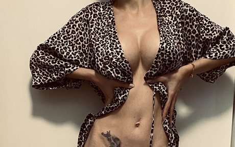 evavixenfree Quick model image