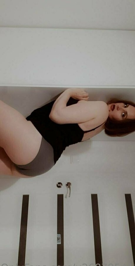 lustymommy pornstar beautiful photo