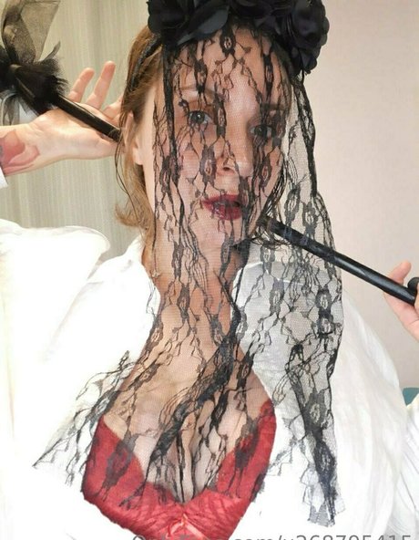 lustymommy nudes model galleries