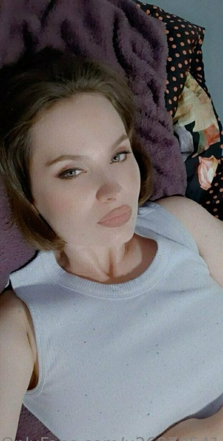 lustymommy pornstar nude photo