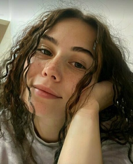 gorgeous milf onlyfans free nude pictures