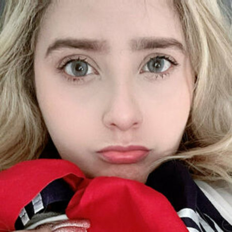 babycaroofficialllll exclusive star picture