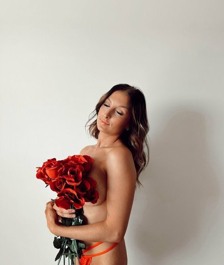 PlaymateSashaVIP beautiful star pics