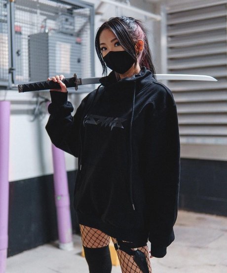 Lenalemon exclusive star picture