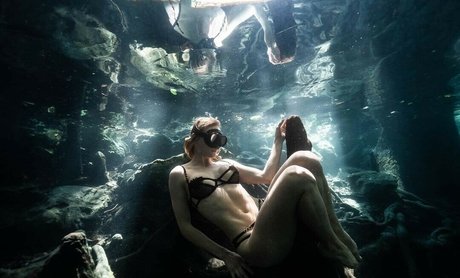 Katie Pentz sex model gallery