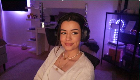 NoraExplorer hd model gallery