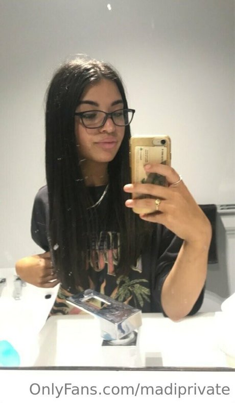 madiprivate pornstar naked gallery