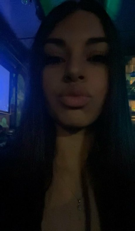 madiprivate model xxx photos