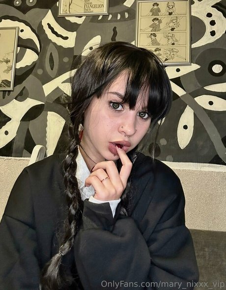 mary nixxx vip hot star photos