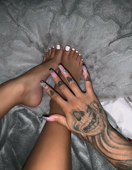 spanishmamixox hot pornstar pics