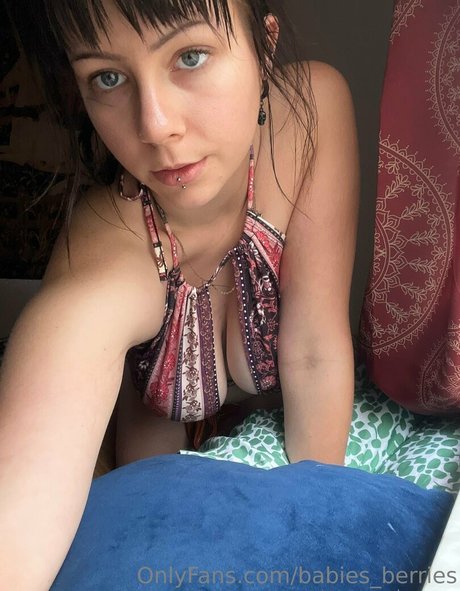 badiemerry art actress galleries