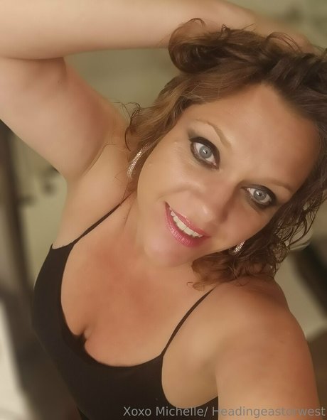 headingeastorwest star hot photo