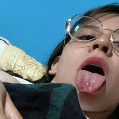 zzwei7 hd actress pic