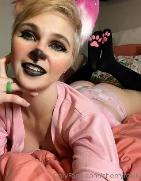 tiny onlyfans art naked photo