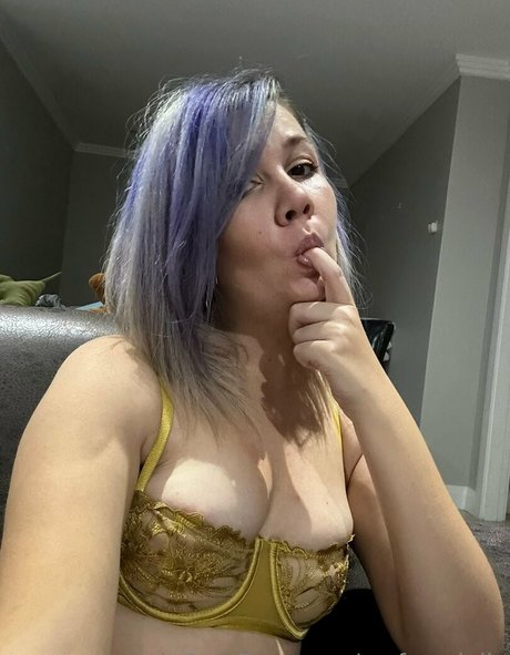 cmfansdaily pretty star img