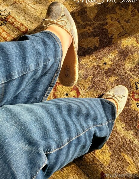 missfeetstinkvip porn star images