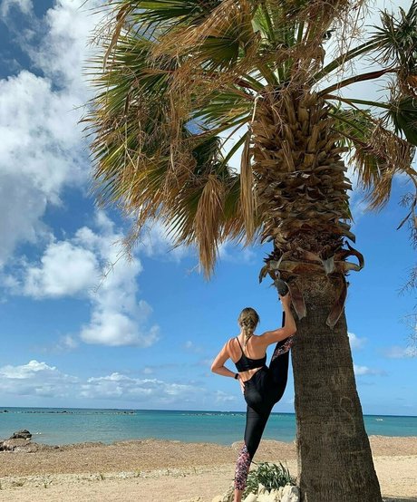 shemale dominatrix onlyfans free pics