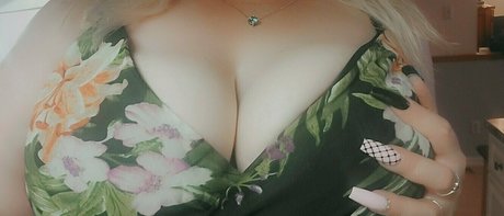 kinkykitadoll top model image