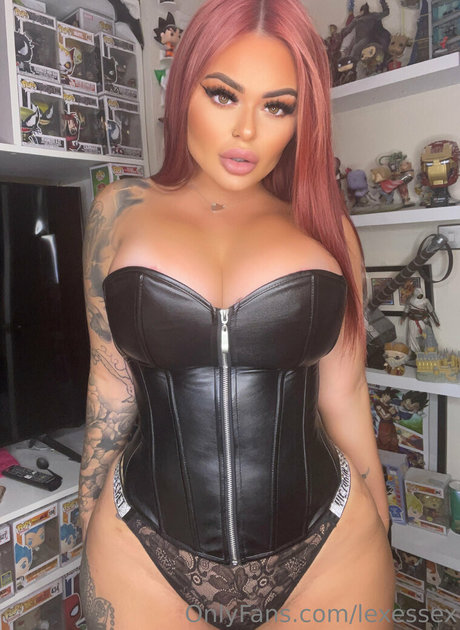 miss lexie x sexy actress pictures