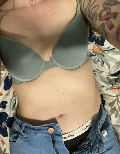 prettypetty1 star sexy photos