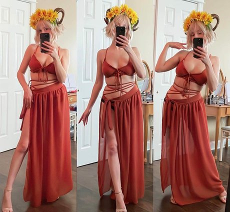 Lucid Dreamer Cosplay model porn gallery