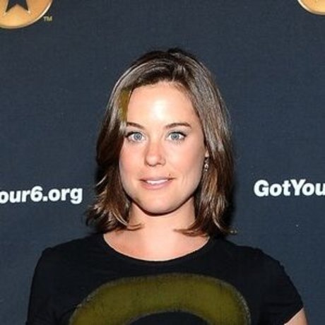 Ashley Williams beautiful star pic