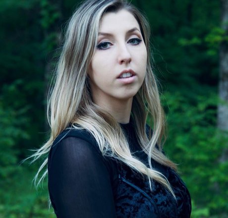 Abigail Cristea model sex pics