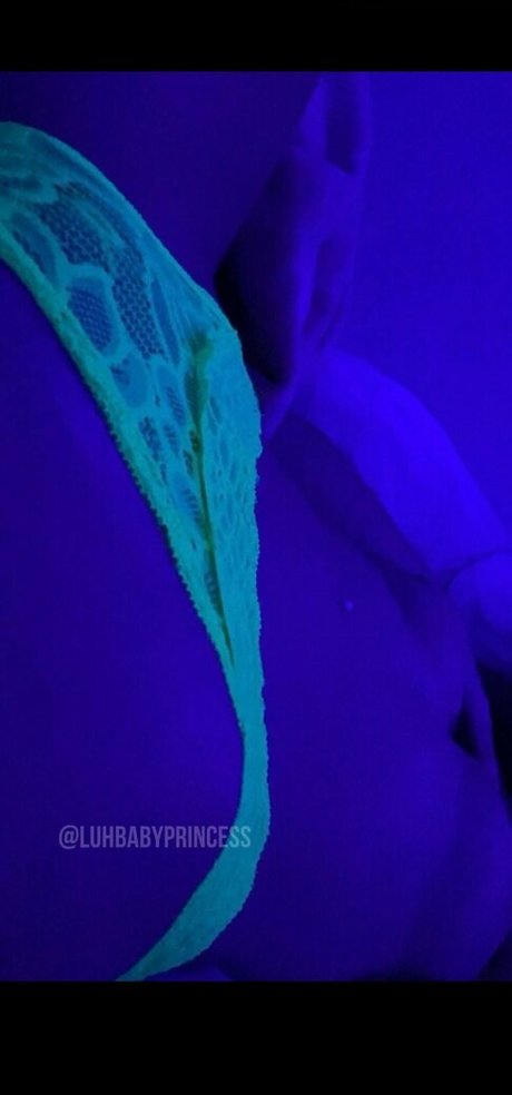 saggy milf onlyfans erotic archive