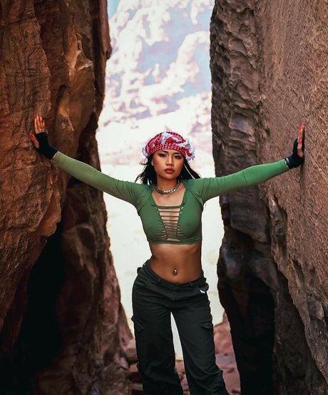 jc srt exclusive model pic