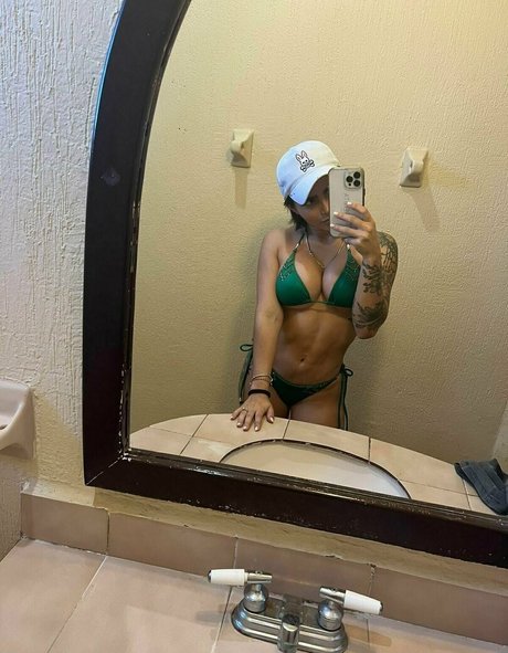 piel morenita z art pornstar archive